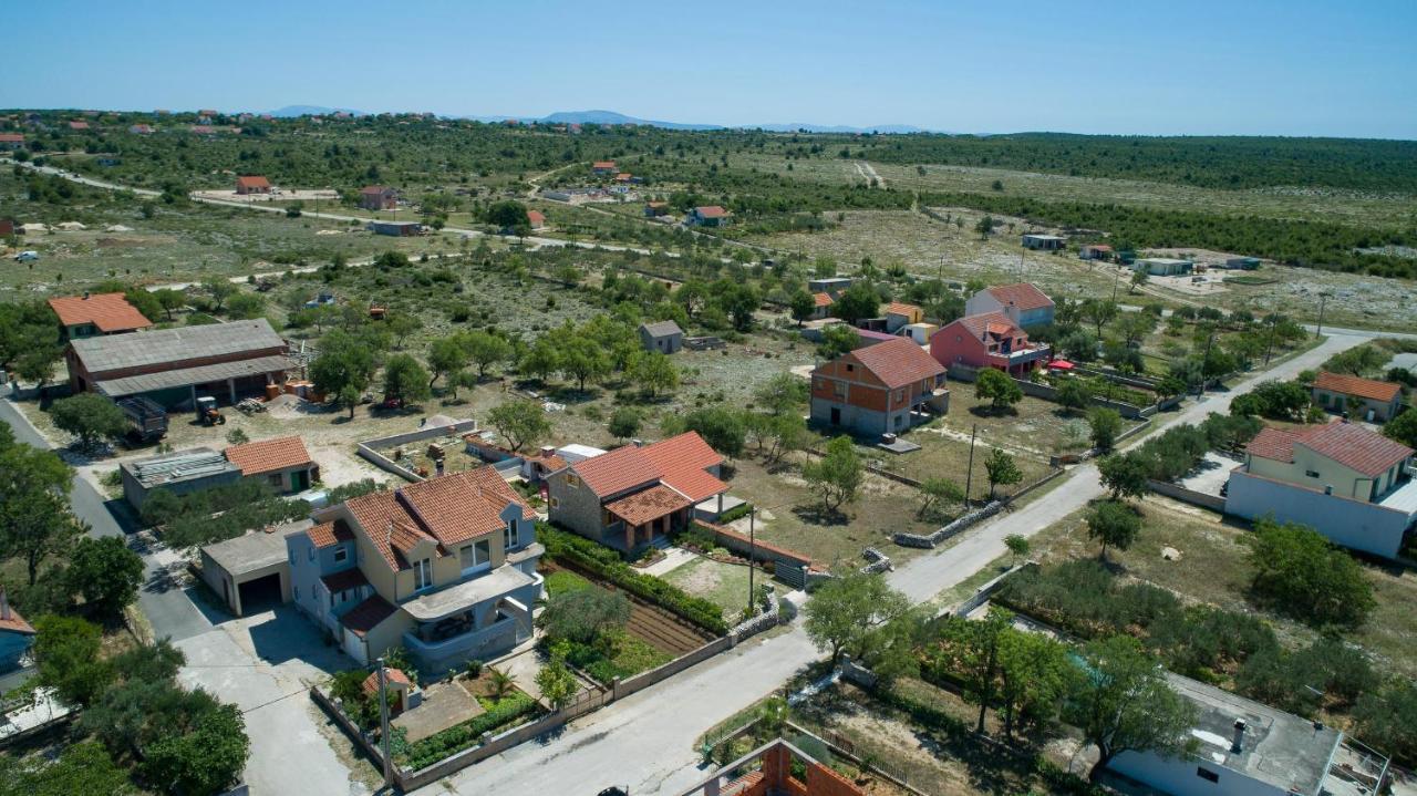 Country House Frane Ladevci Luaran gambar