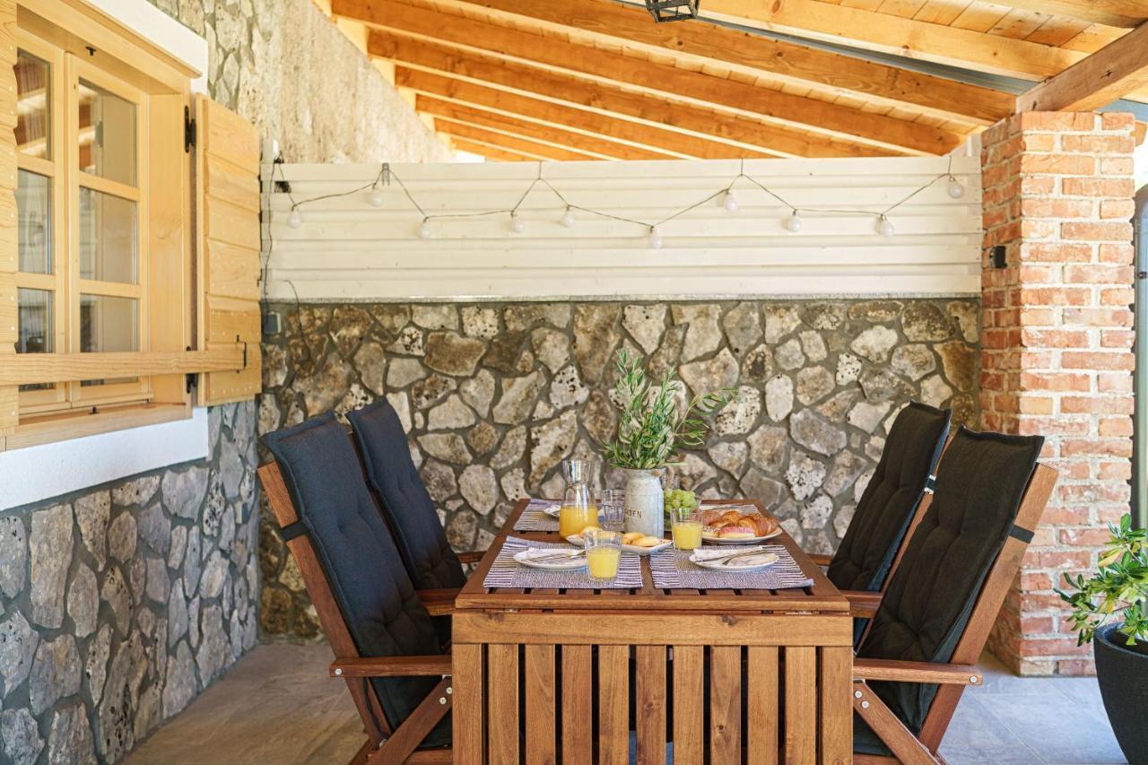 Country House Frane Ladevci Luaran gambar