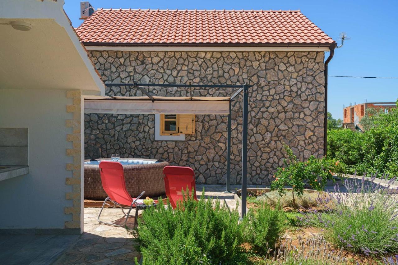 Country House Frane Ladevci Luaran gambar