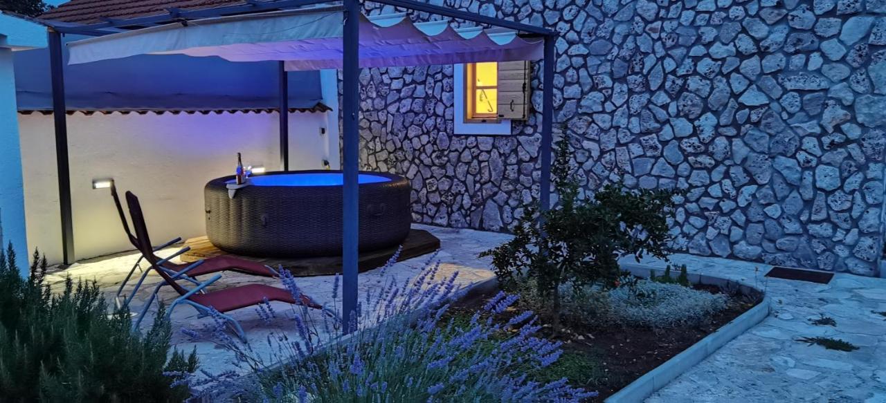 Country House Frane Ladevci Luaran gambar